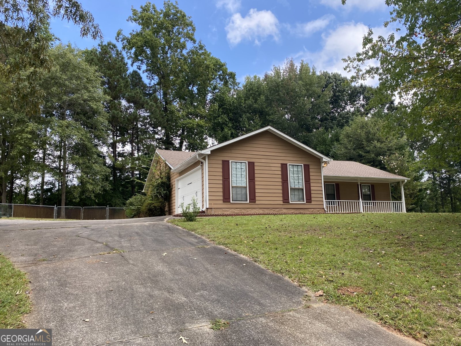 416 Winterwood Drive Stockbridge - 2