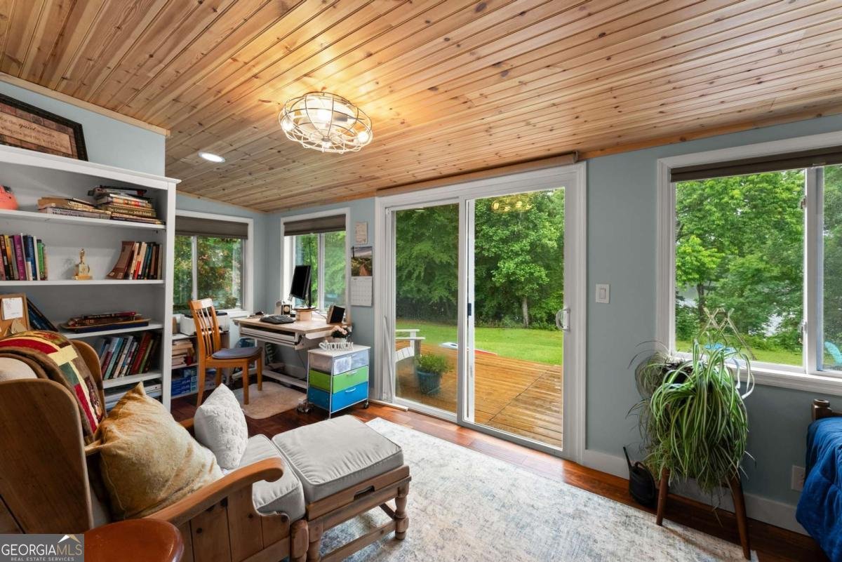 4951 Letha Road Gainesville - 26