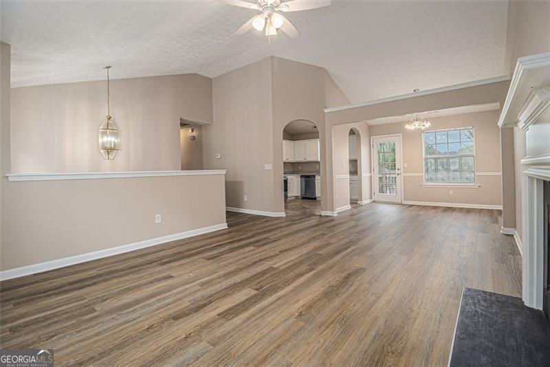 1501 BUCKINGHAM Place Stockbridge - 5