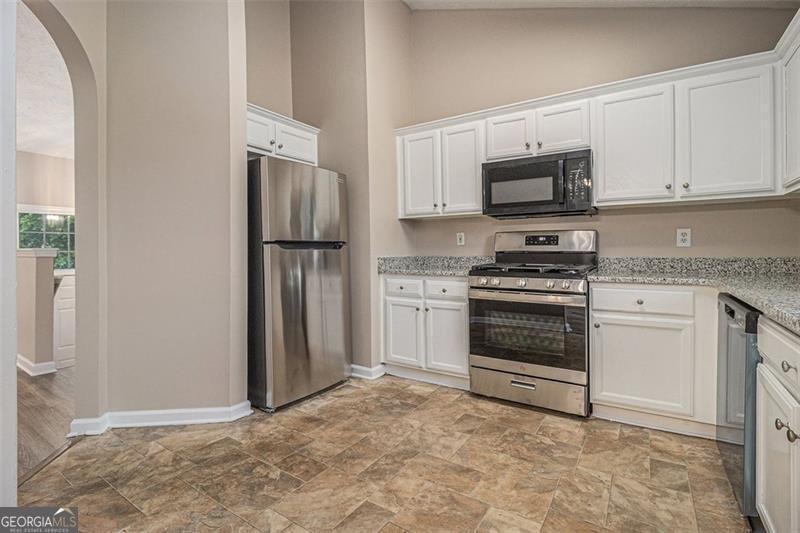 1501 BUCKINGHAM Place Stockbridge - 7