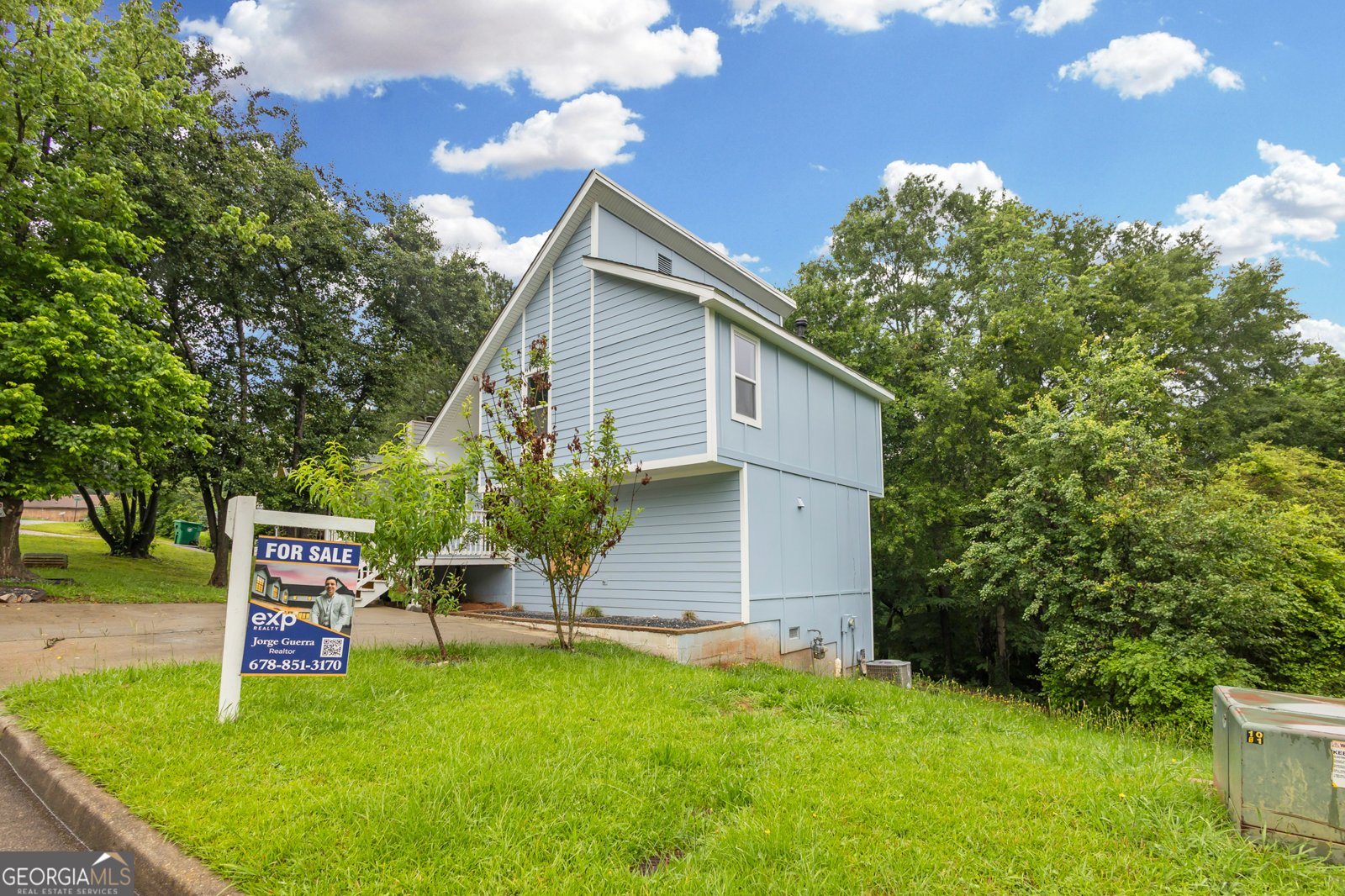 1139 Mainstreet Valley Drive Stone Mountain - 2