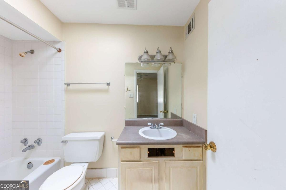 346 Carpenter Drive Atlanta - 9