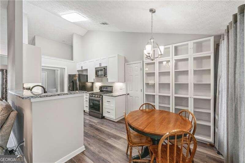 2350 Laurel Pointe Lane Lawrenceville - 21