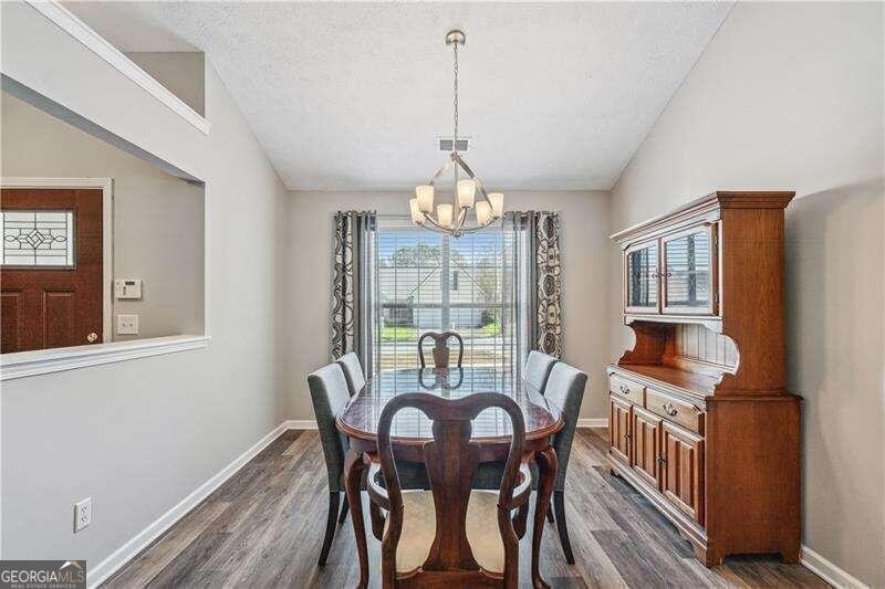 2350 Laurel Pointe Lane Lawrenceville - 23