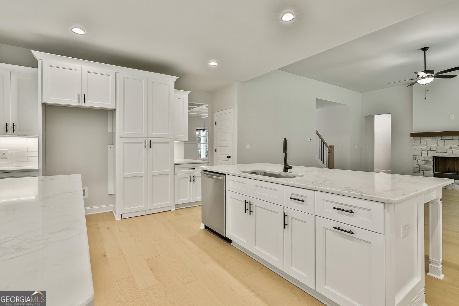 2464 N HWY 29 Newnan - 9