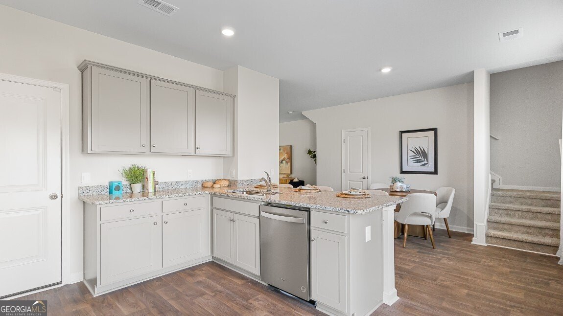 5449 Baybrook Circle South Fulton - 5