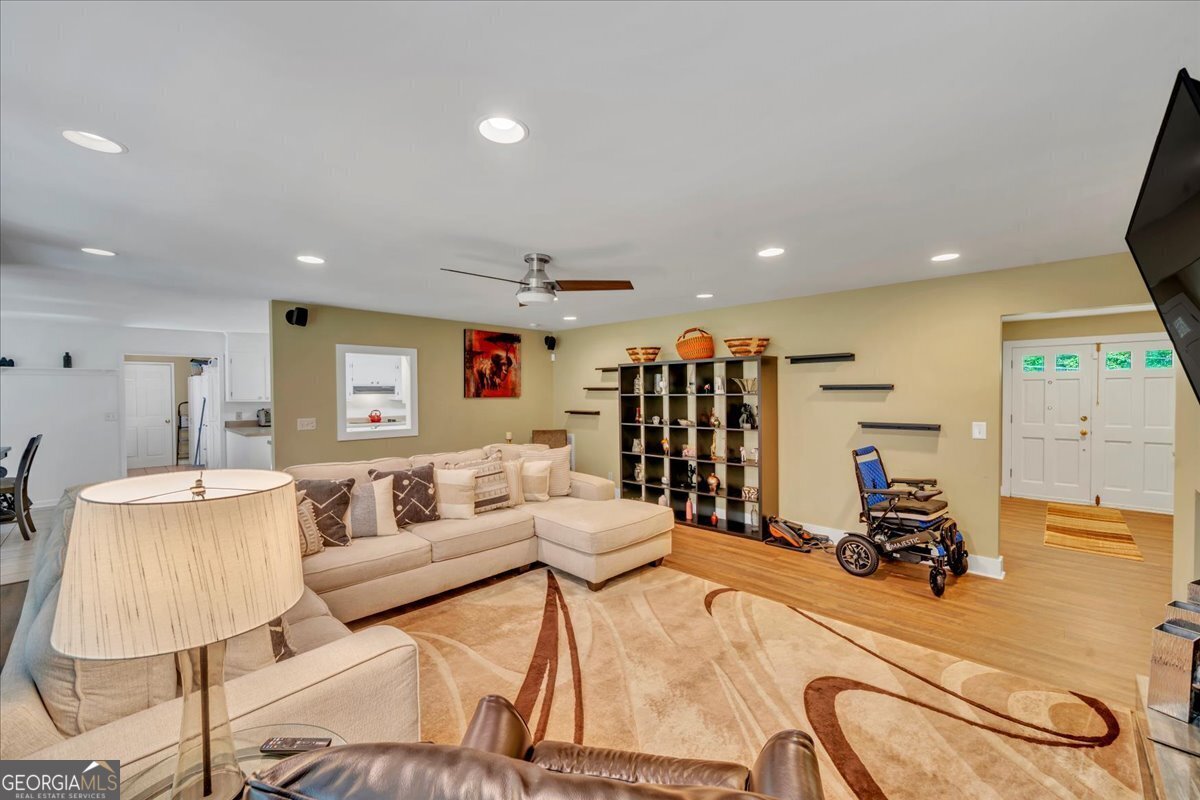 7234 Neal Drive Macon - 12