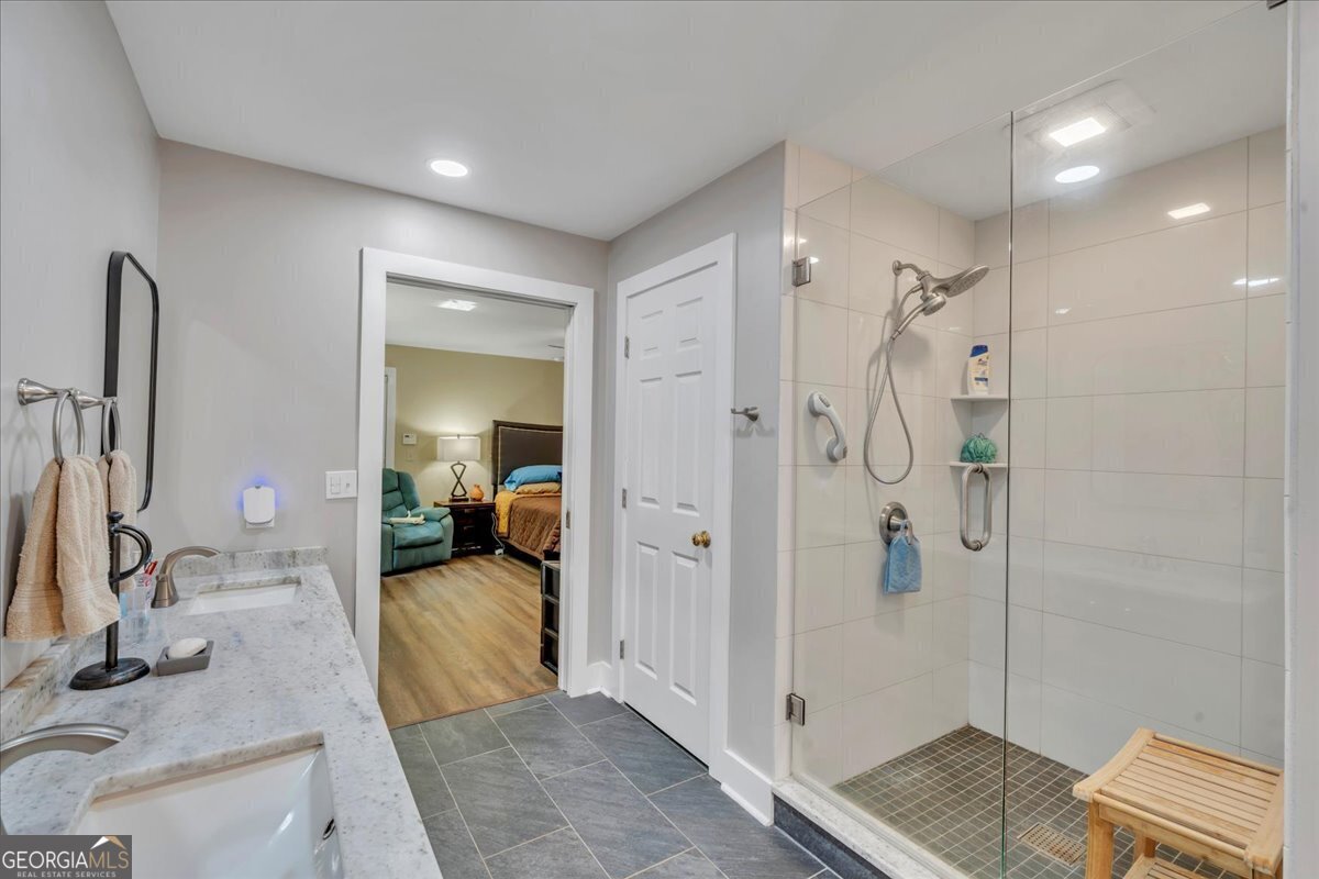 7234 Neal Drive Macon - 27