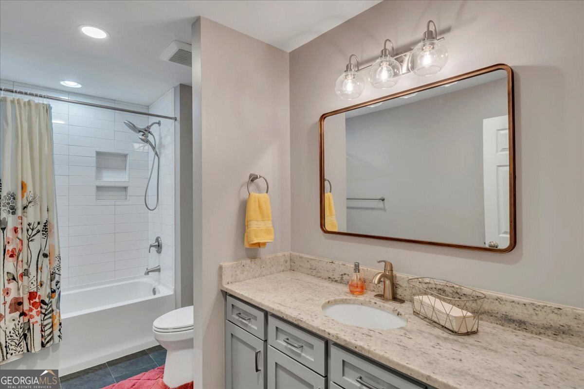 7234 Neal Drive Macon - 30