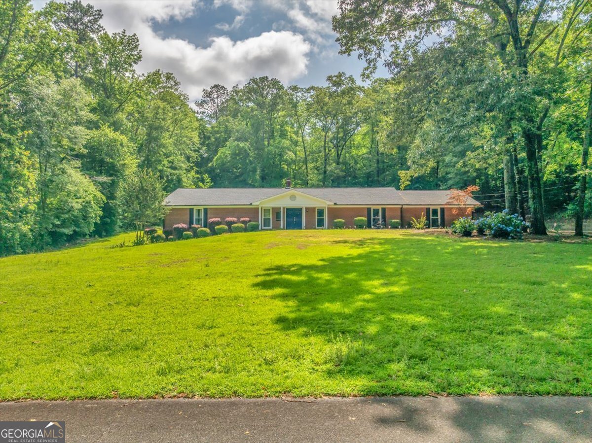 7234 Neal Drive Macon - 37