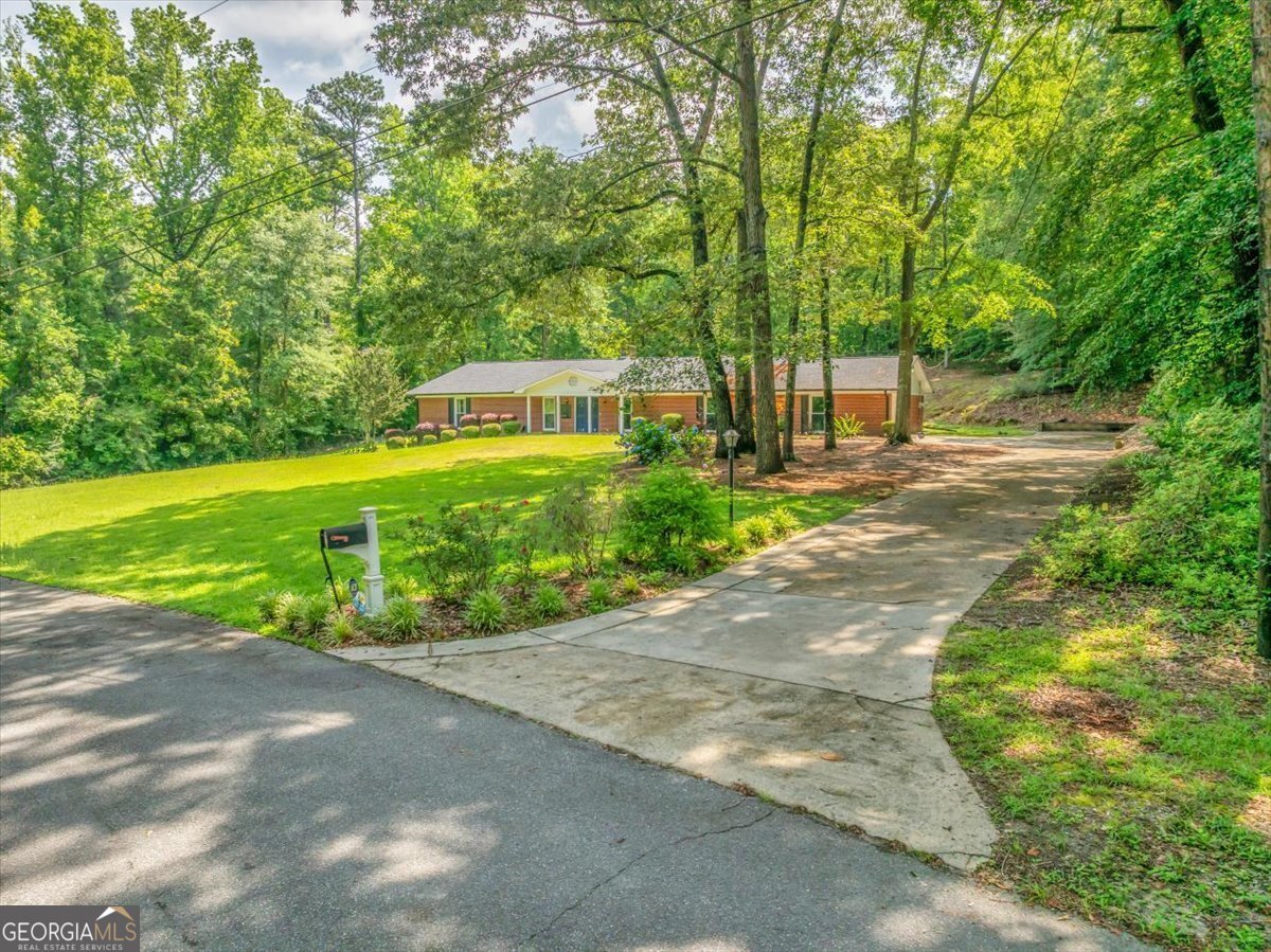 7234 Neal Drive Macon - 44