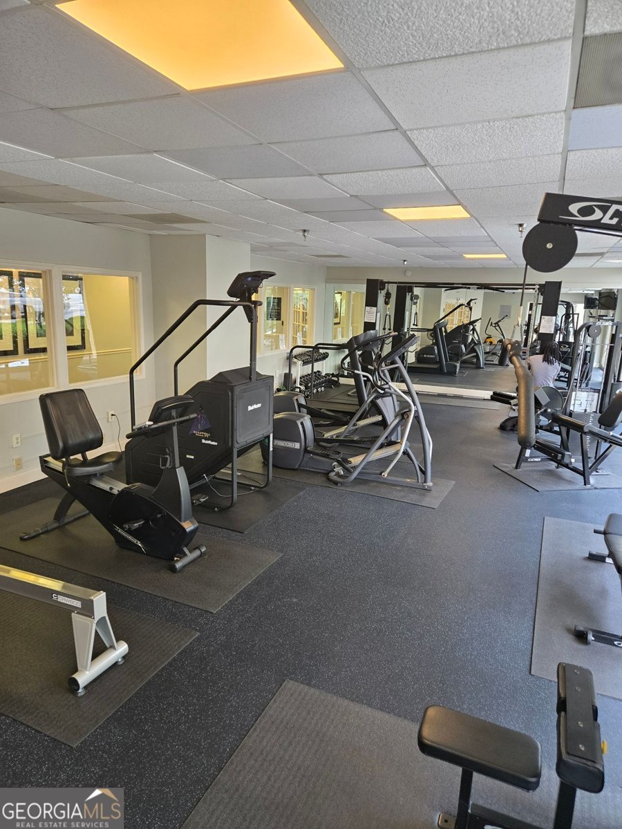 2479 PEACHTREE Road Atlanta - 16