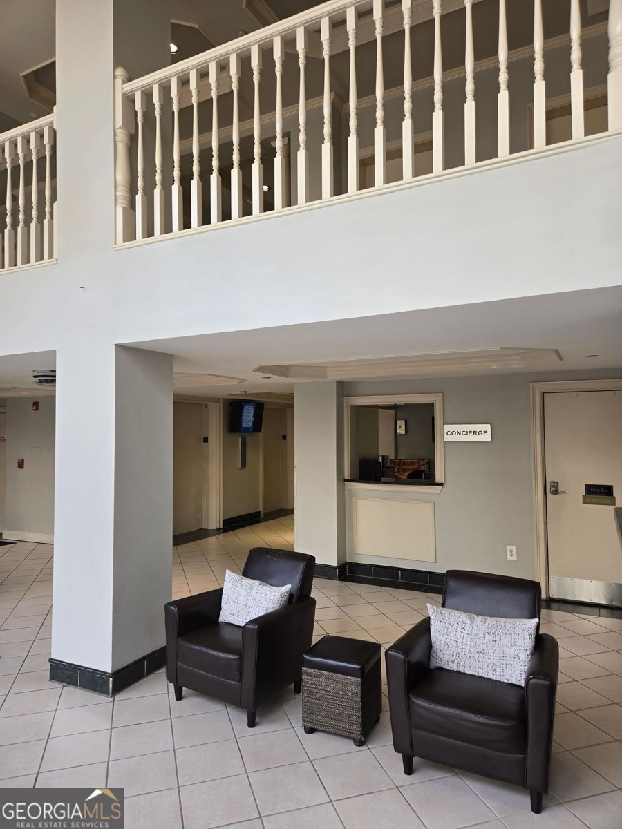 2479 PEACHTREE Road Atlanta - 22