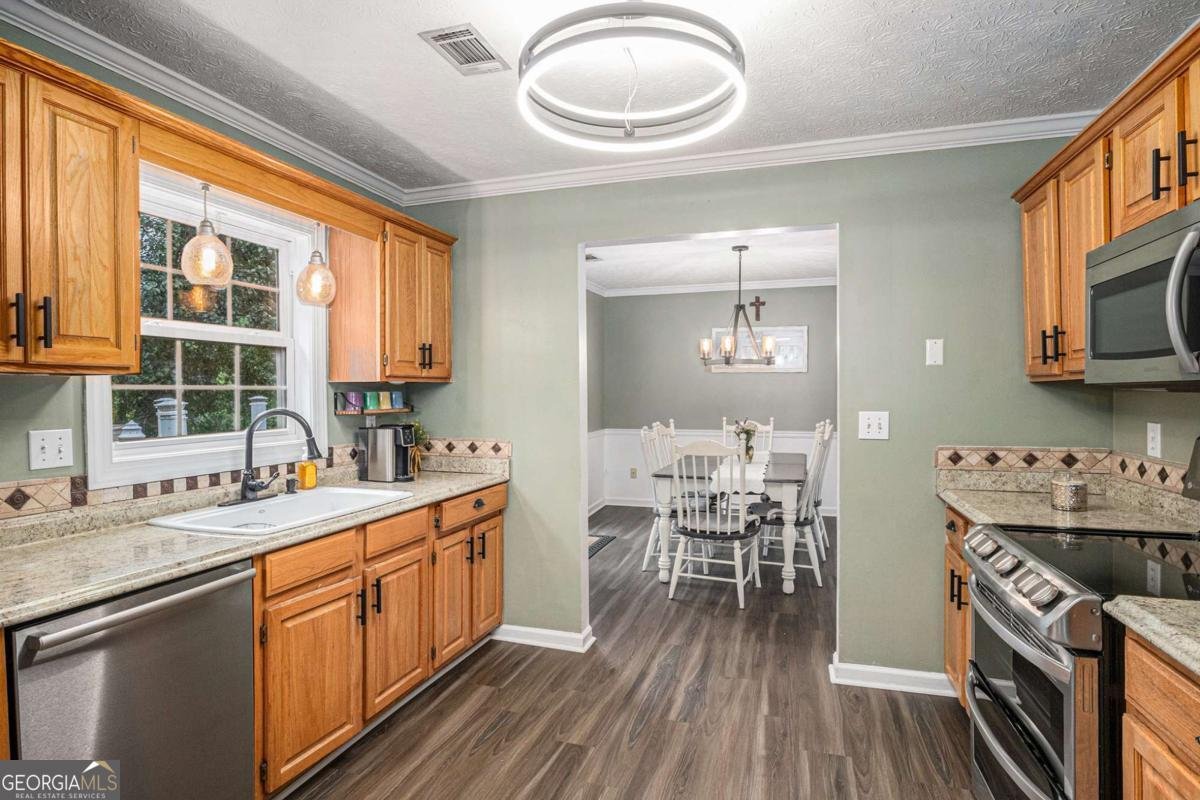 270 Meadow View Drive Grayson - 6