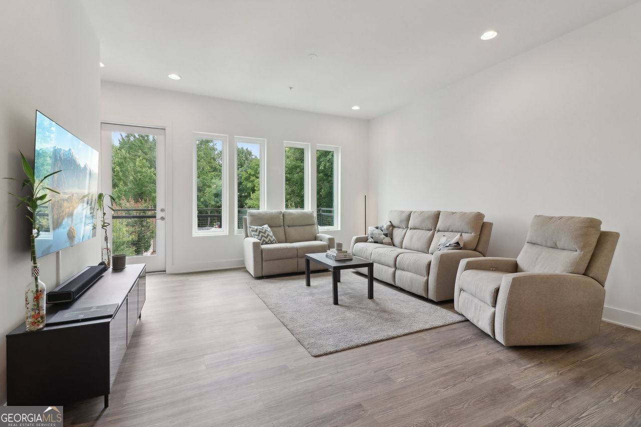 1251 CHELSEA Atlanta - 8