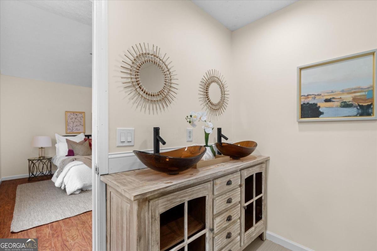 35 Lady Morgan Lane Dallas - 13