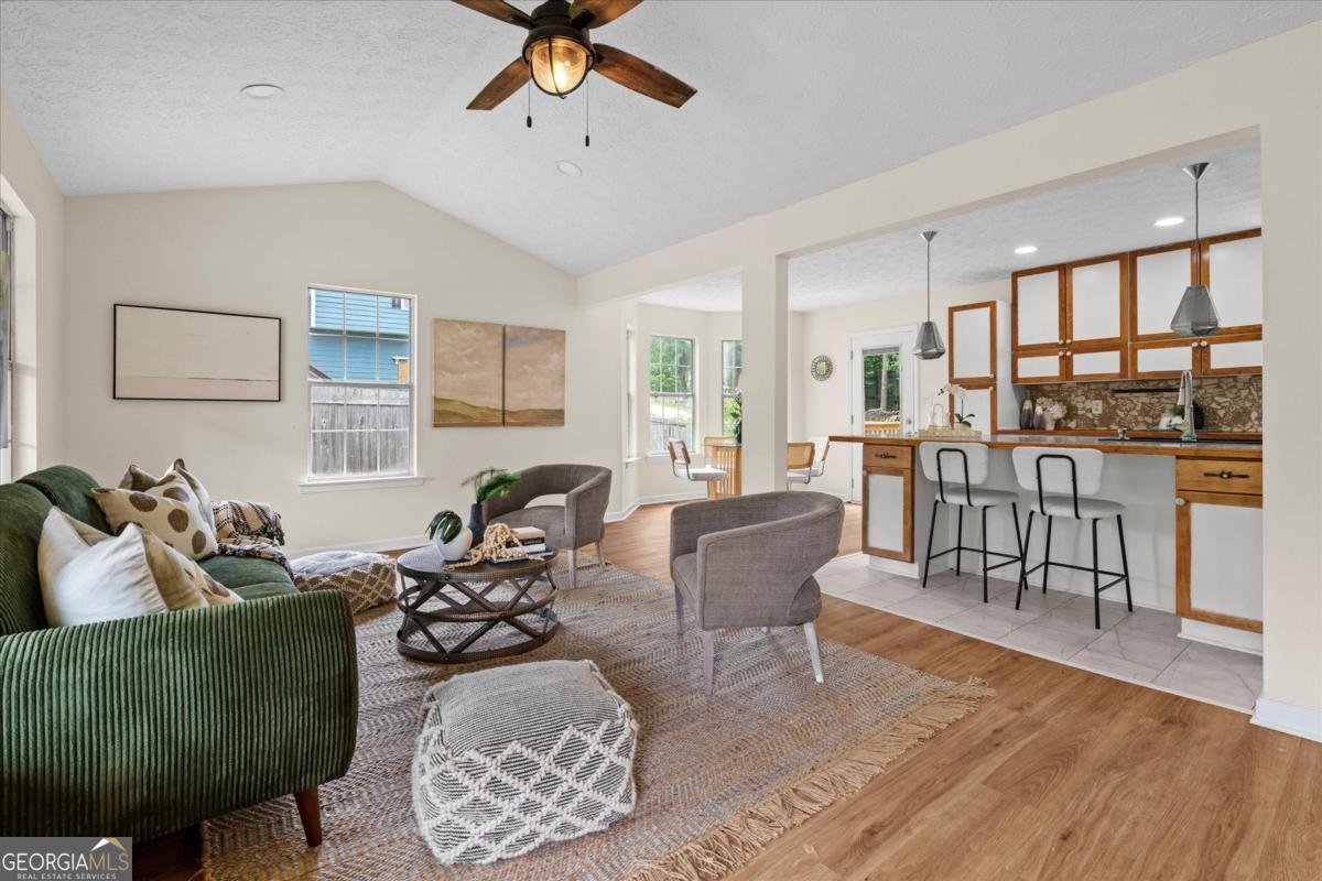 35 Lady Morgan Lane Dallas - 5