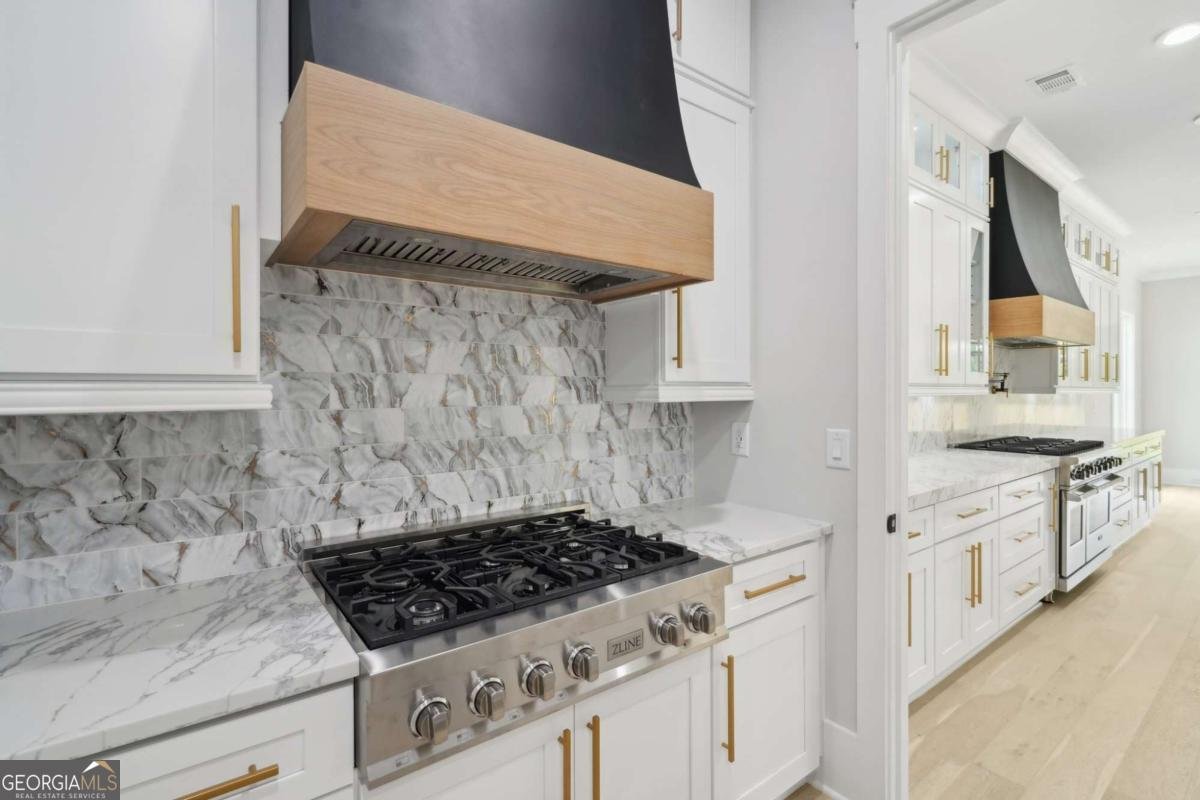 4539 Braselton Highway Hoschton - 29