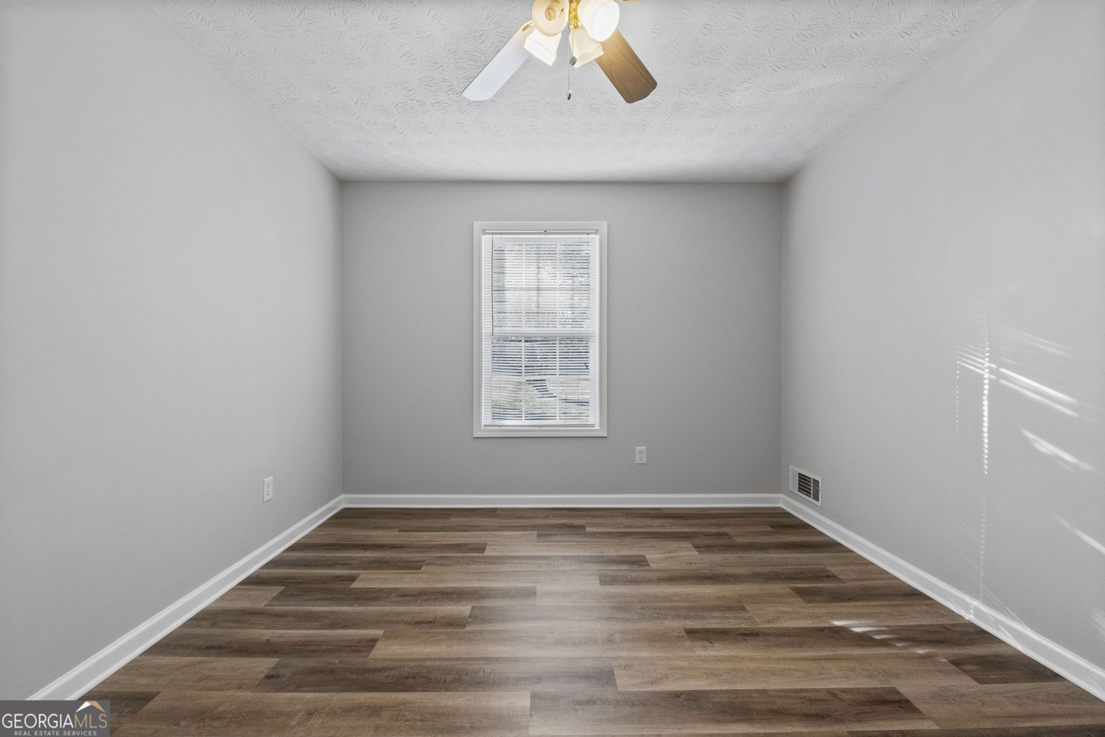 140 Moseley Drive Stockbridge - 16