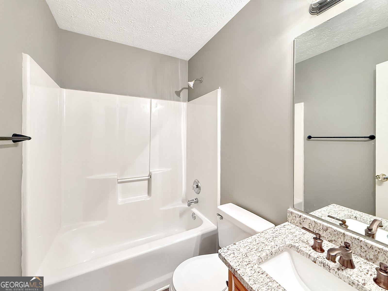 106 Oakwood Circle Stockbridge - 18