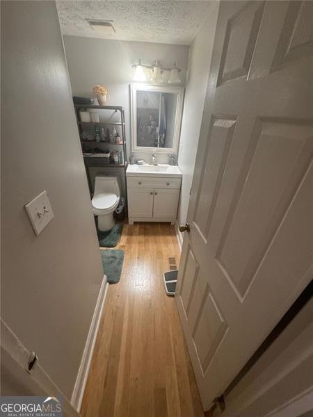 1425 PARKMONT Drive Roswell - 23