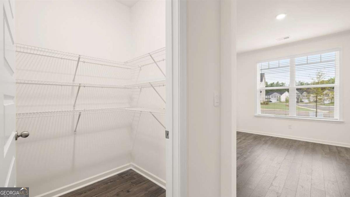 291 Sandy Oak Drive Loganville - 23