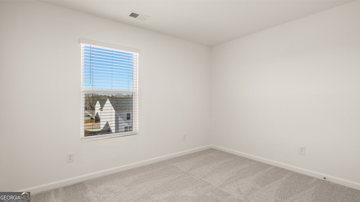 636 WHITMAN Lane Stockbridge - 33