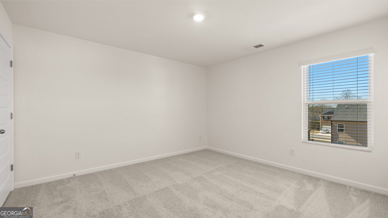 636 WHITMAN Lane Stockbridge - 35