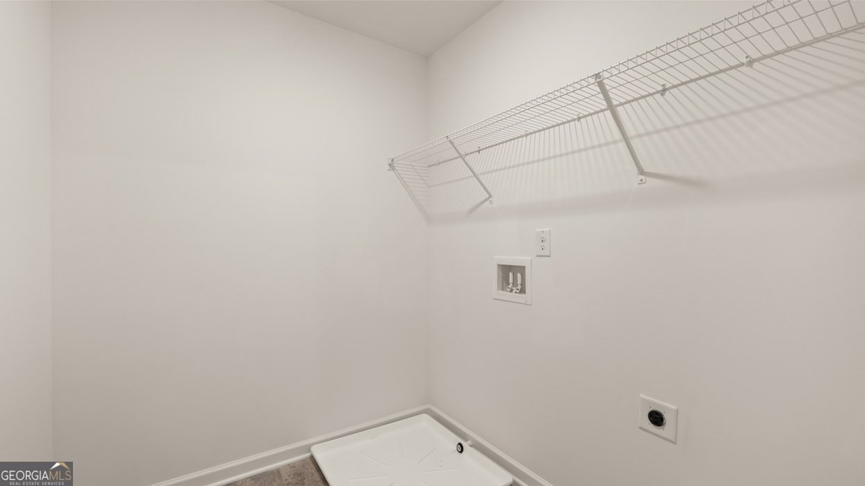 636 WHITMAN Lane Stockbridge - 40