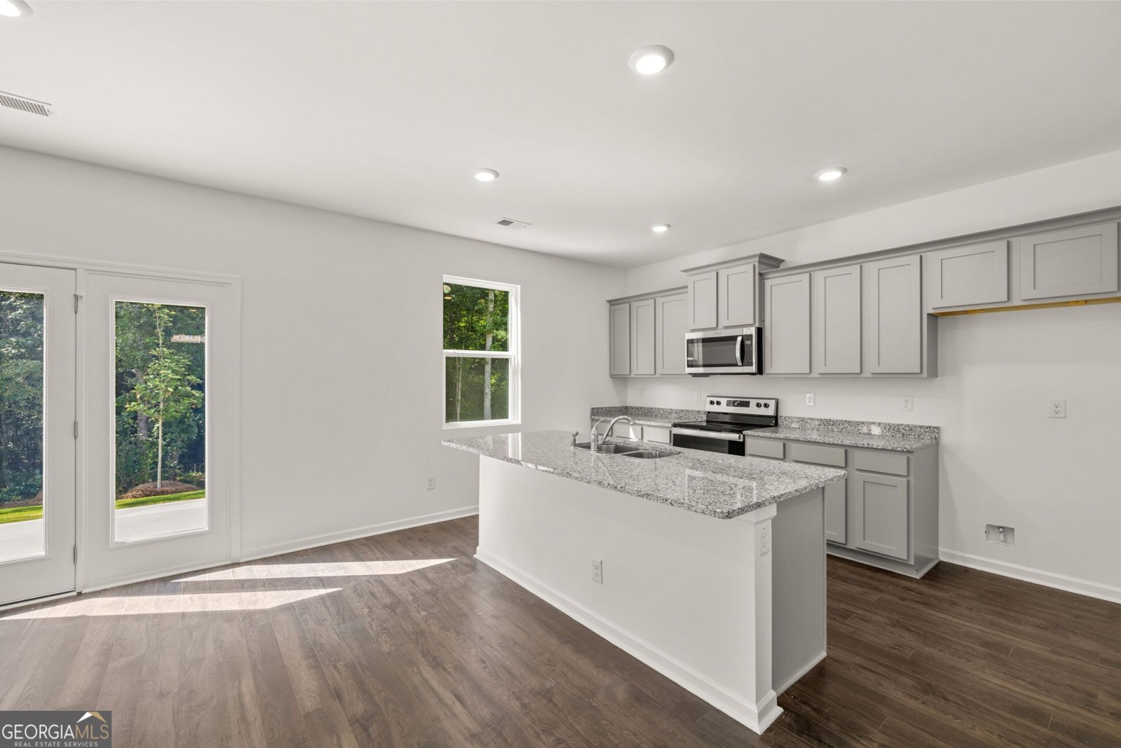 632 Whitman Lane Stockbridge - 38