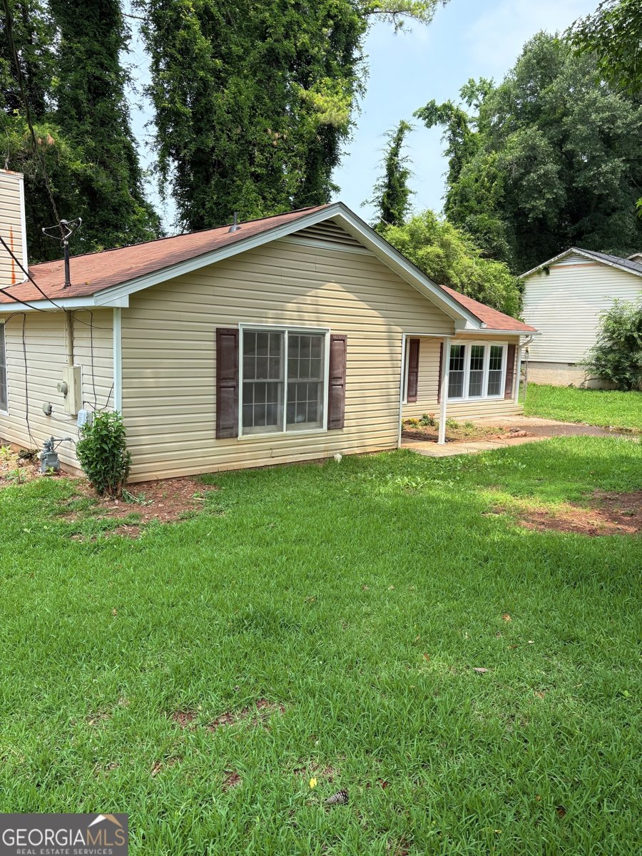 6103 Chaseland Road Rex - 3