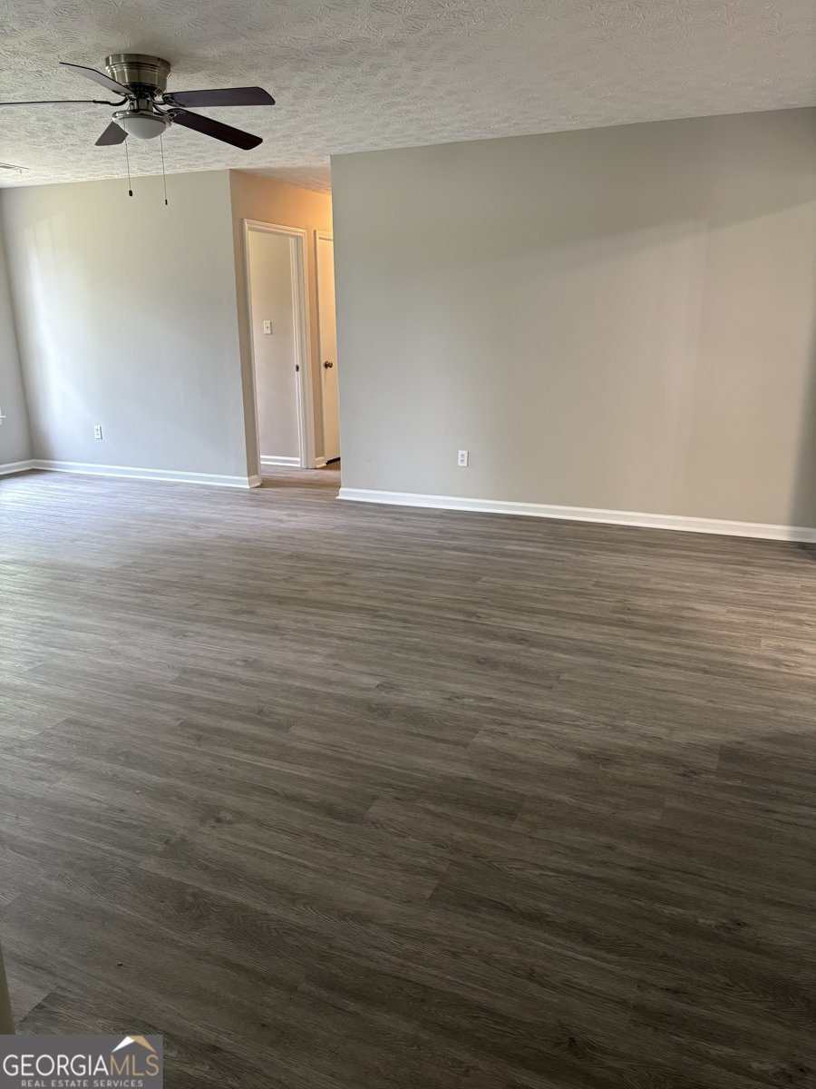 6103 Chaseland Road Rex - 9