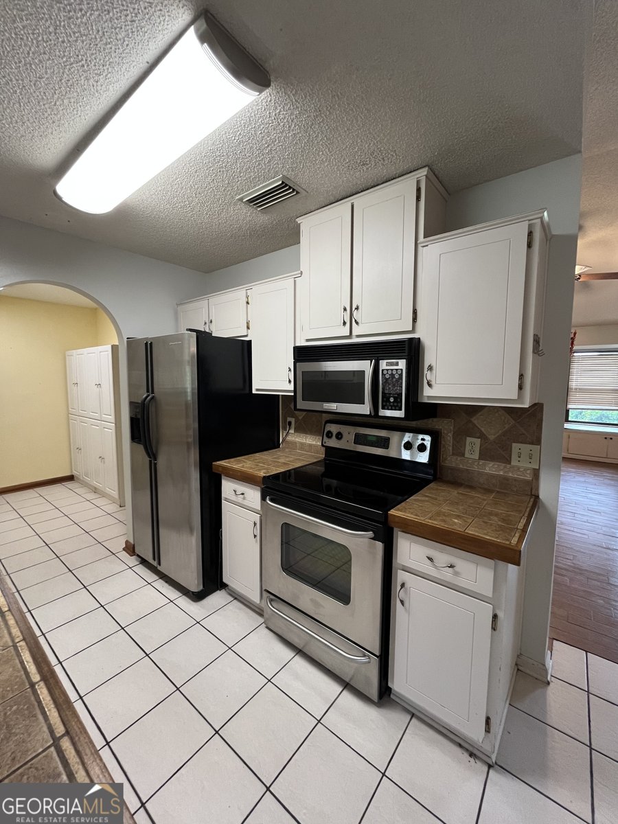 404 Westgate Circle St. Marys - 6