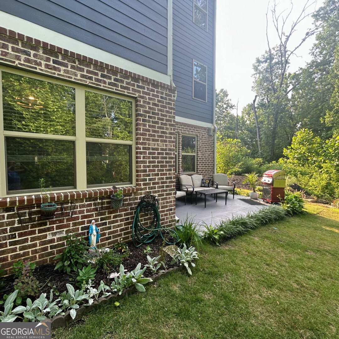 201 Jonquil Spring Road Woodstock - 64