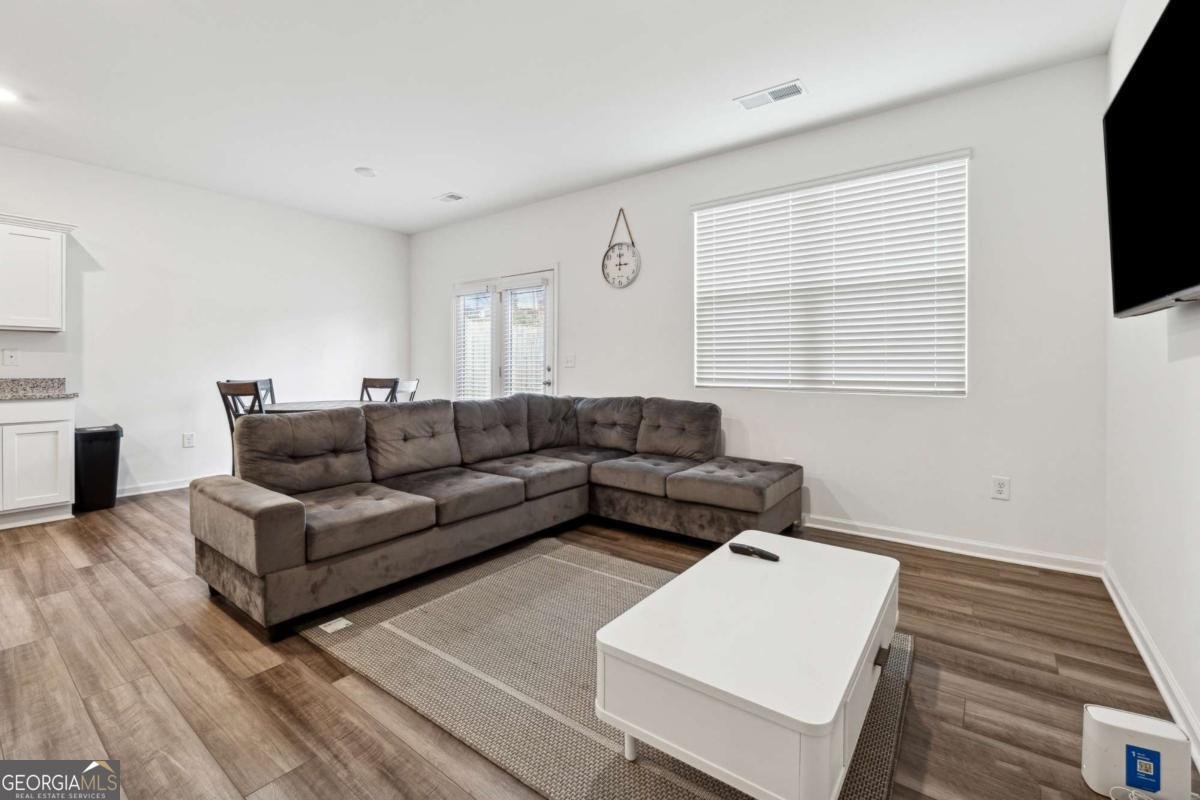 1032 Paddington Drive Cartersville - 3