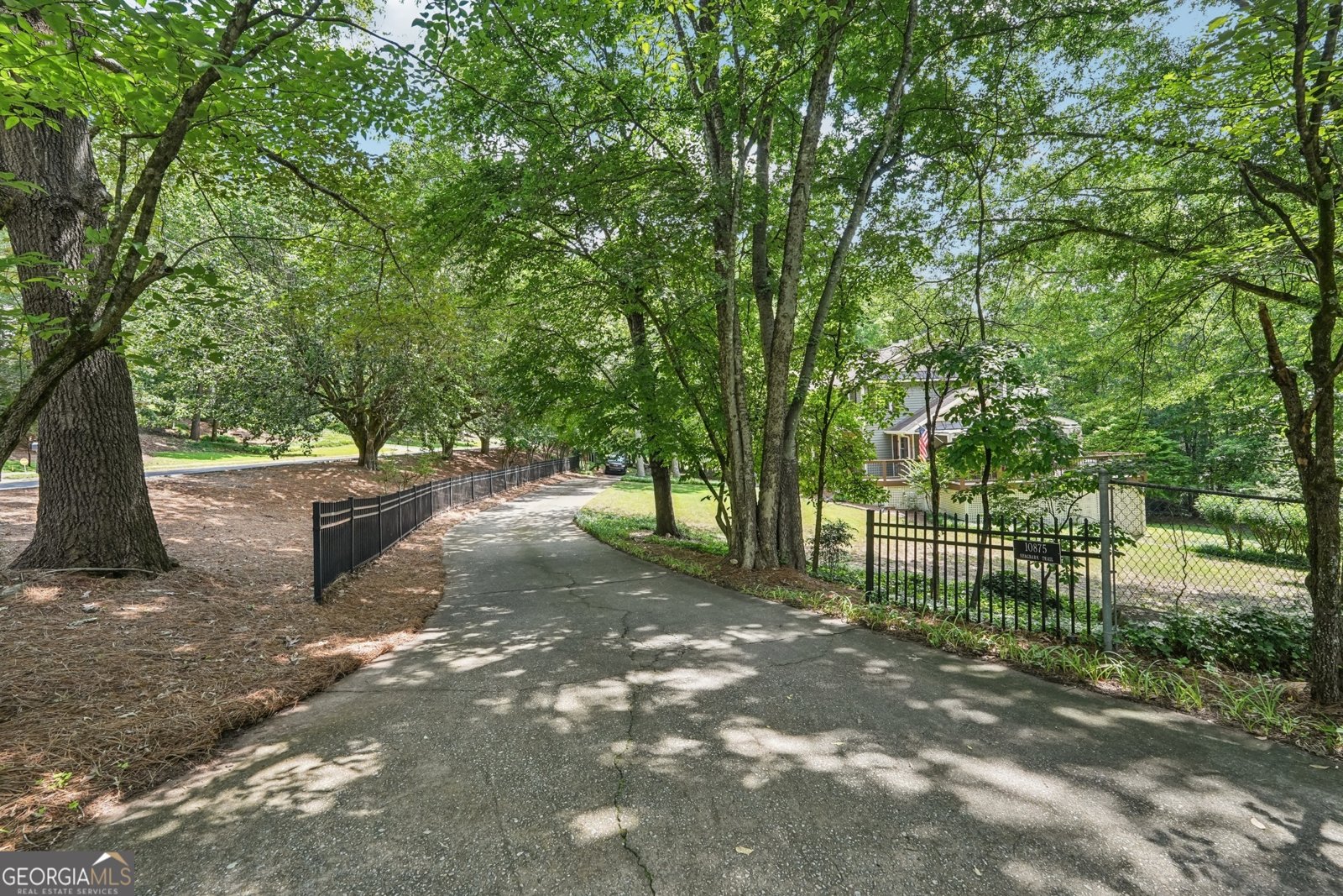10875 Shagbark Trail Roswell - 1