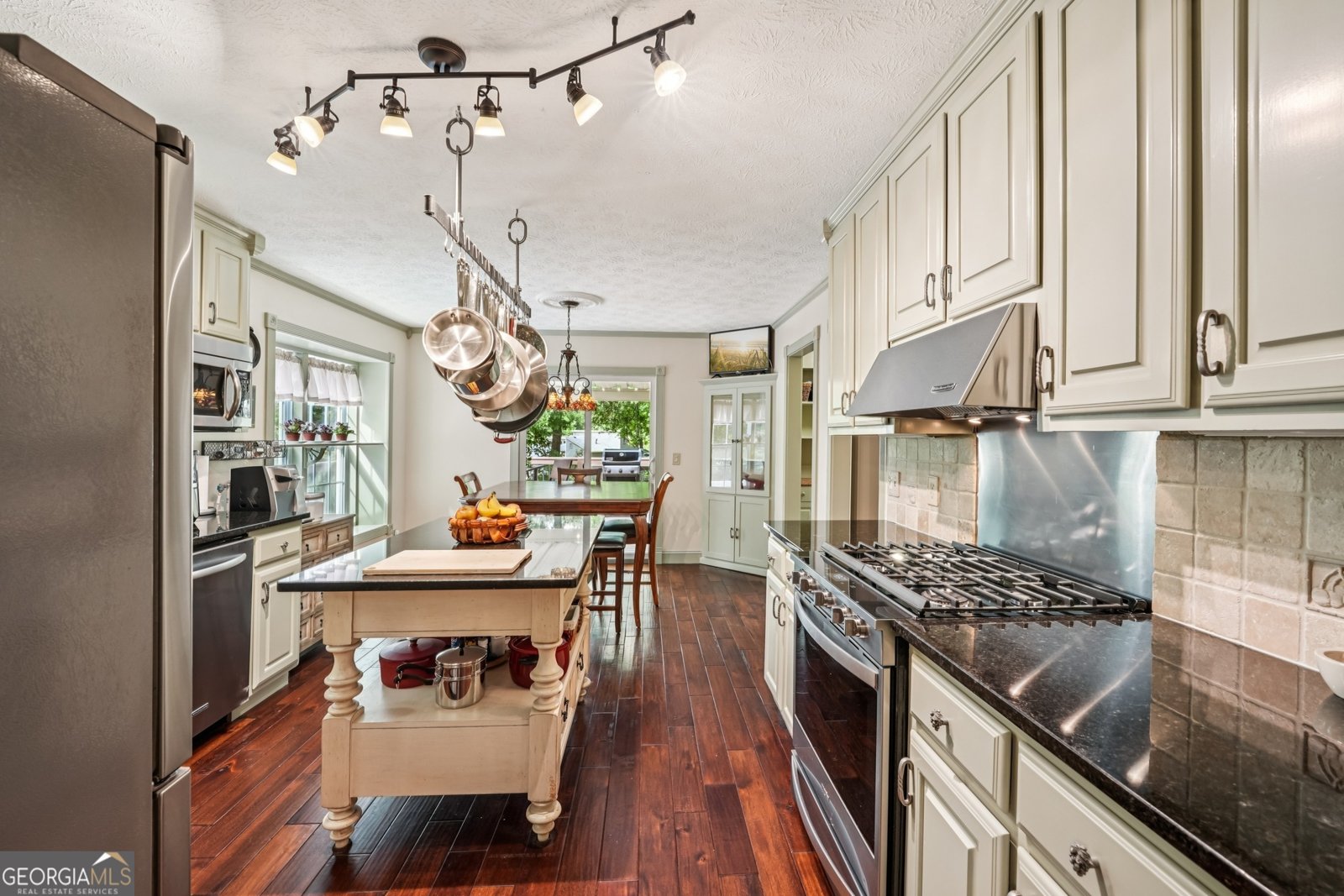 10875 Shagbark Trail Roswell - 20