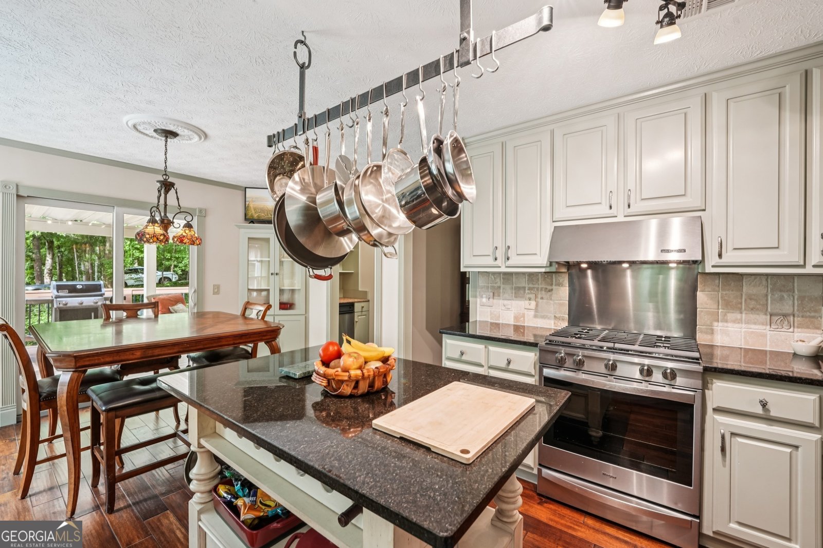 10875 Shagbark Trail Roswell - 24