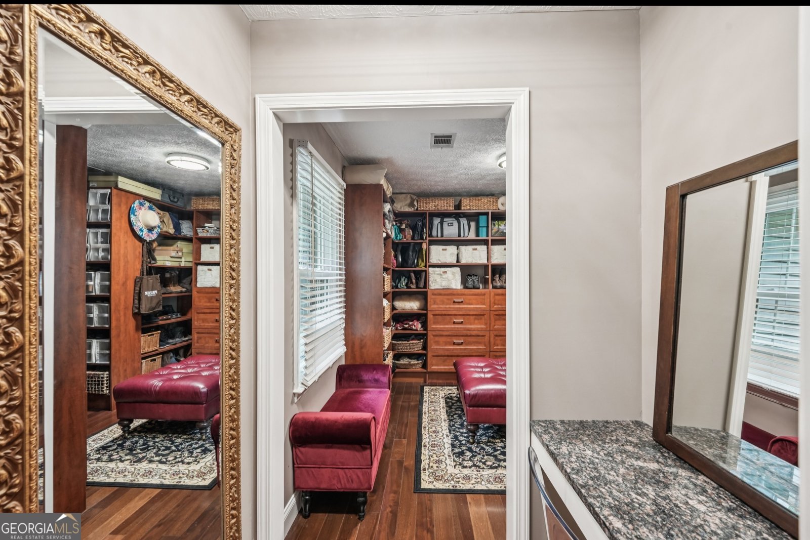 10875 Shagbark Trail Roswell - 34