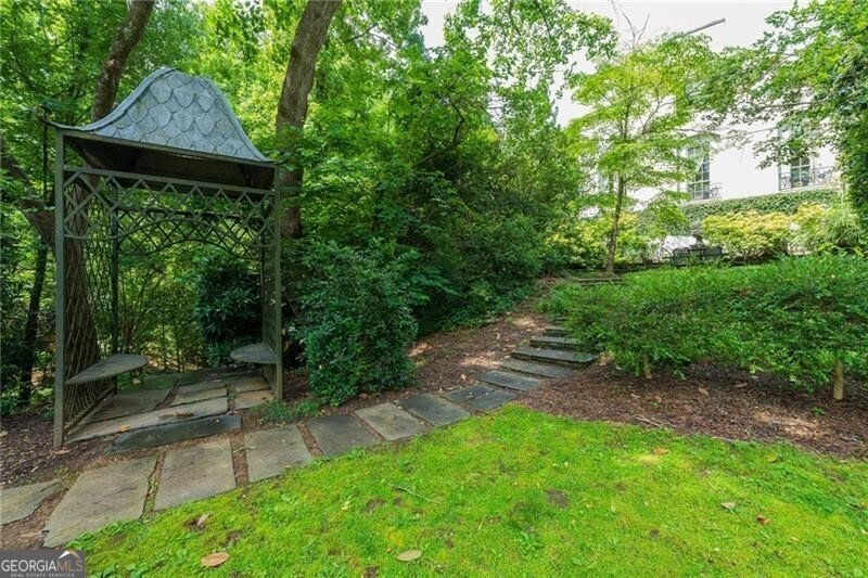 2 Muscogee Avenue Atlanta - 66