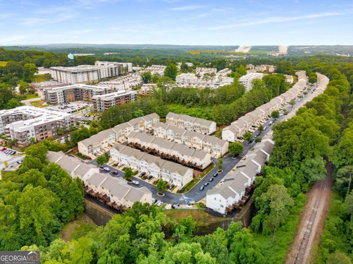 1529 Liberty Parkway Atlanta - 28