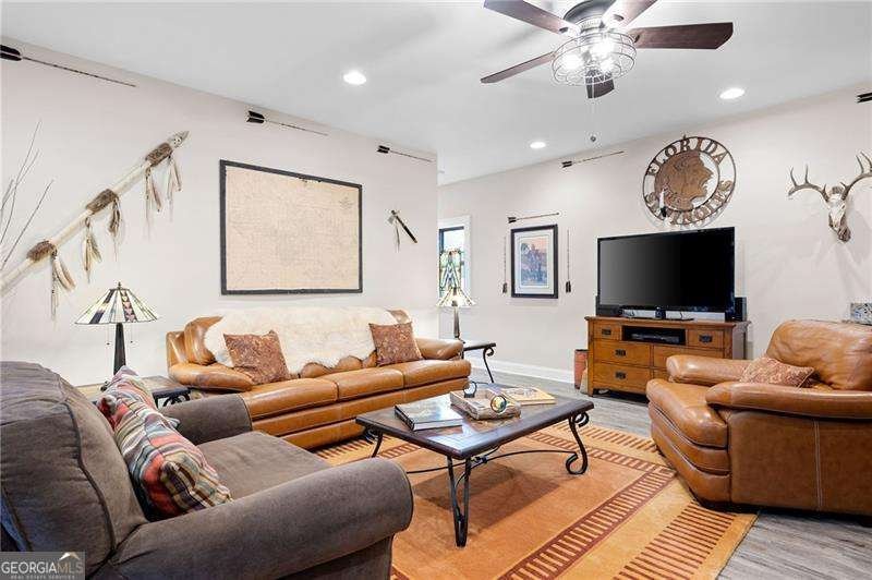 304 Woodstock Seven Drive Woodstock - 1