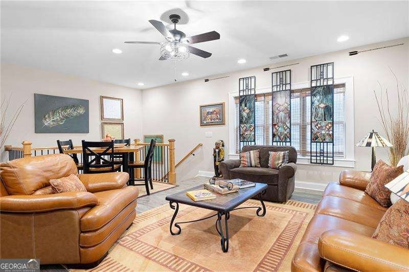 304 Woodstock Seven Drive Woodstock - 2