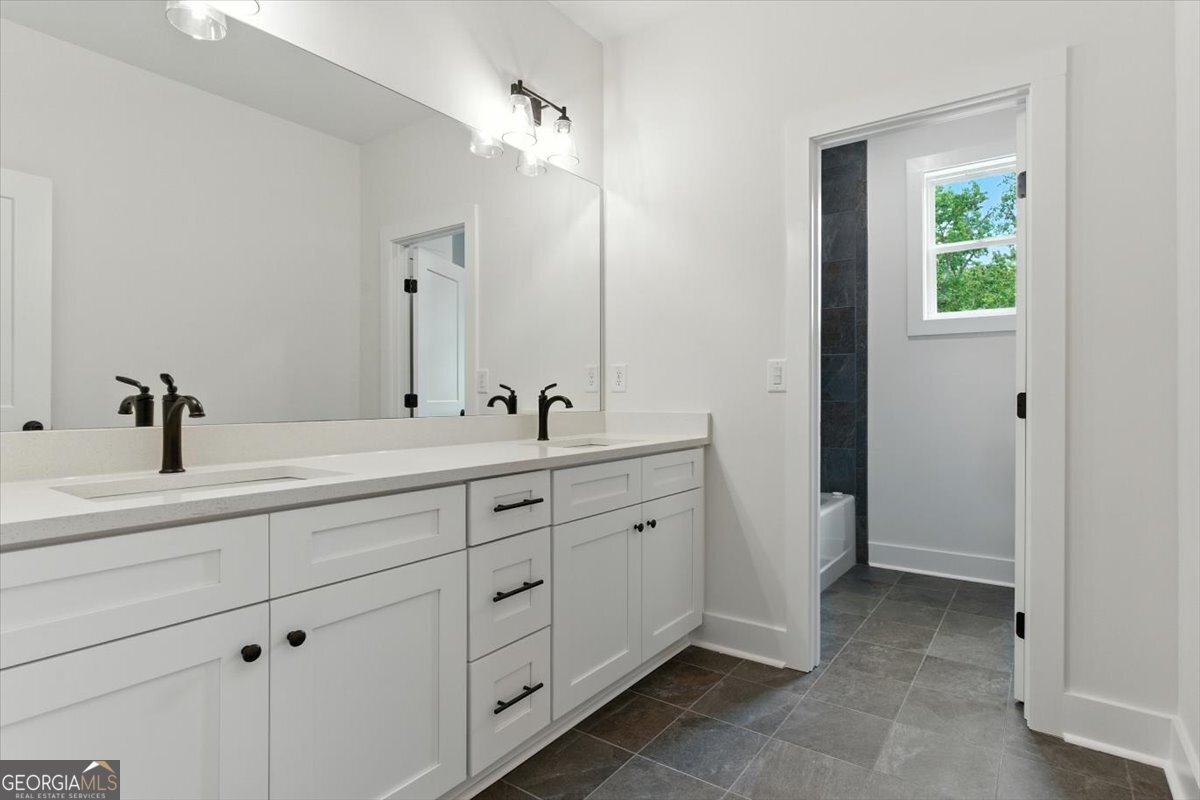 7 Rushden Way Rome - 25