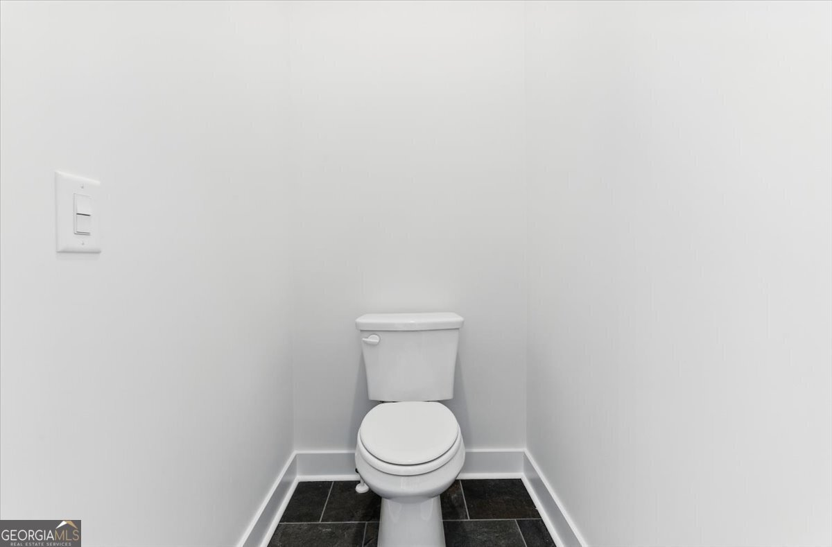 7 Rushden Way Rome - 36