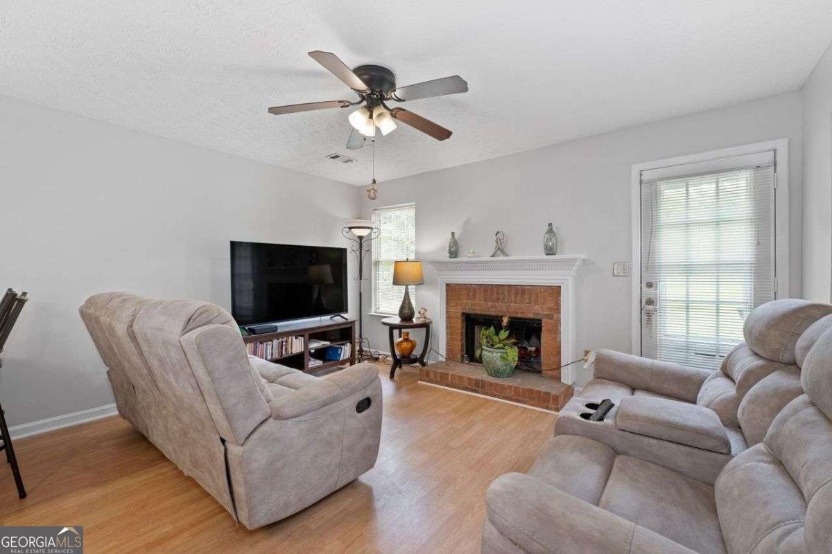 6606 COVENTRY Point Austell - 10