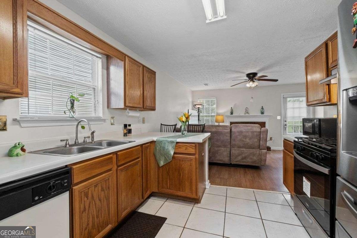 6606 COVENTRY Point Austell - 14