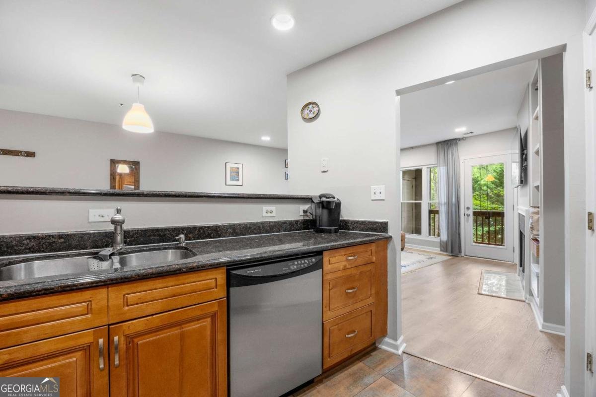 472 Sherman Way Decatur - 15