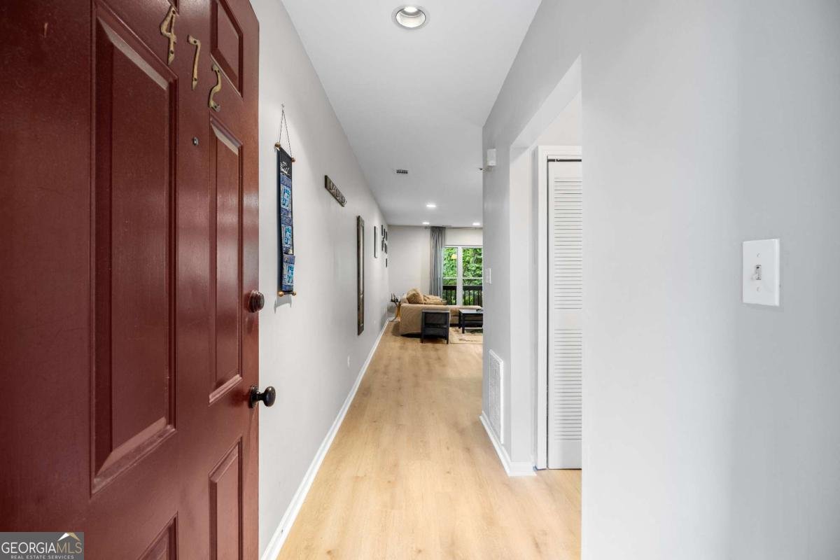 472 Sherman Way Decatur - 6