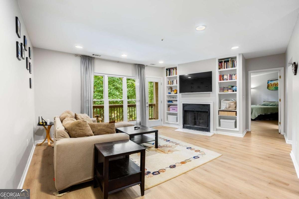 472 Sherman Way Decatur - 9